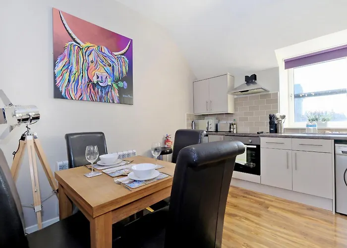 Douglas House Apartments